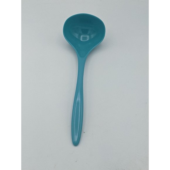 Hutzler Solid Serving Ladle Soup Spoon Melamine 11" Turquoise Blue No 525 - Picture 1 of 5